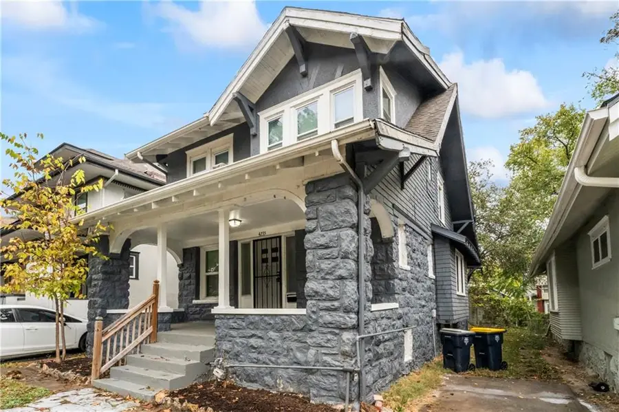 4235 Chestnut Avenue, Kansas City, MO 64130 - Image #2