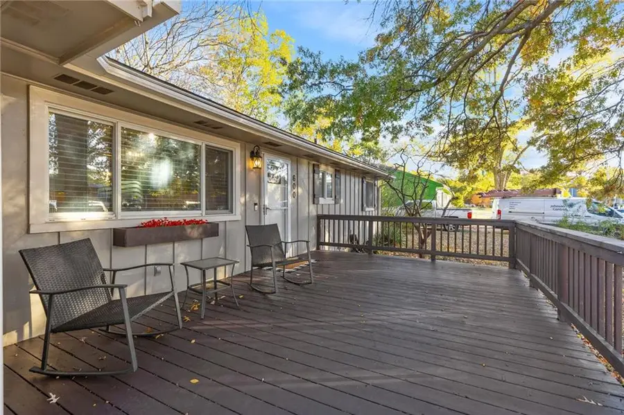 600 S Lee Avenue, Olathe, KS 66061 - Image #3