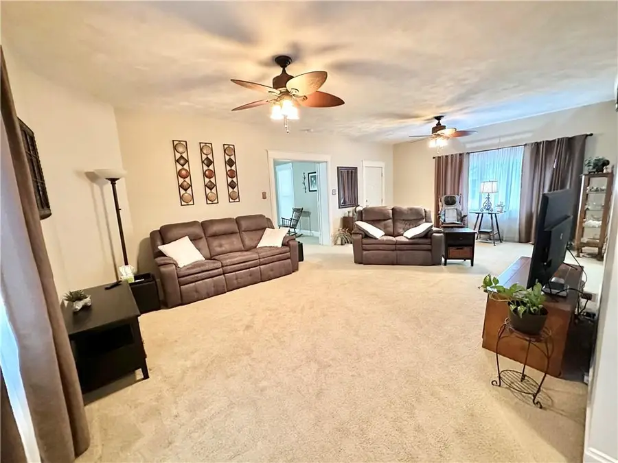 202 N Maple Street, Butler, MO 64730 - Image #2