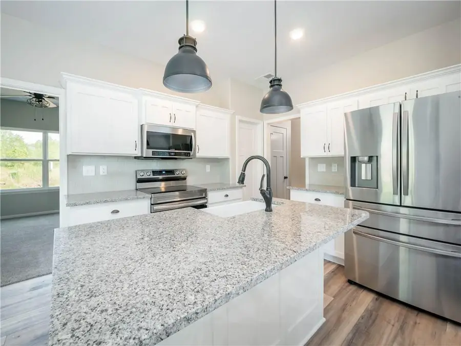 1303 NE Redwood Court, Oak Grove, MO 64075 - Image #2