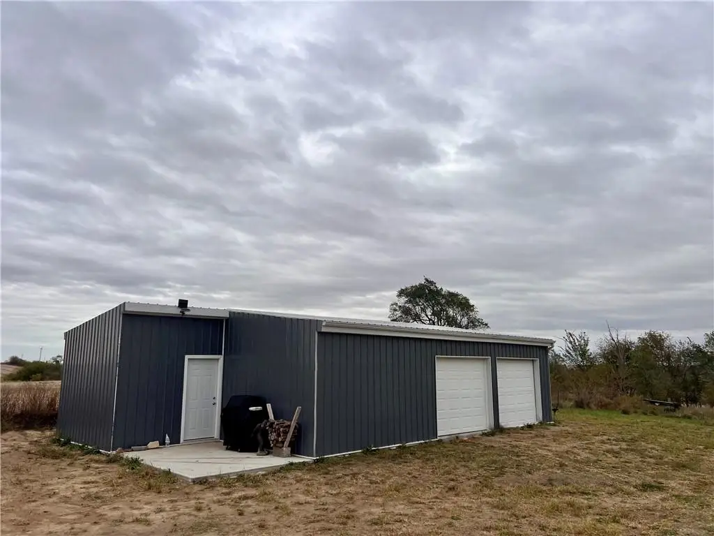 8785 NW Glenwood Road, Amity, MO 64422 - Image #1