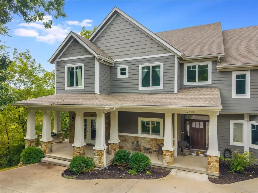 10750 NW Meadow Lane Circle, Parkville, MO 64152 - Image #2