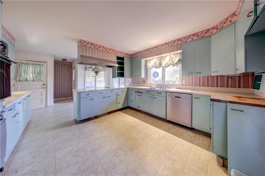 206 N Pine Street, Gardner, KS 66030 - Image #3