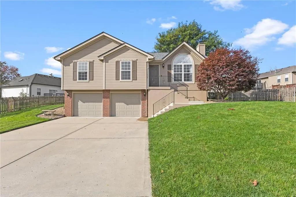 11008 N Central Street, Kansas City, MO 64155 - Image #1