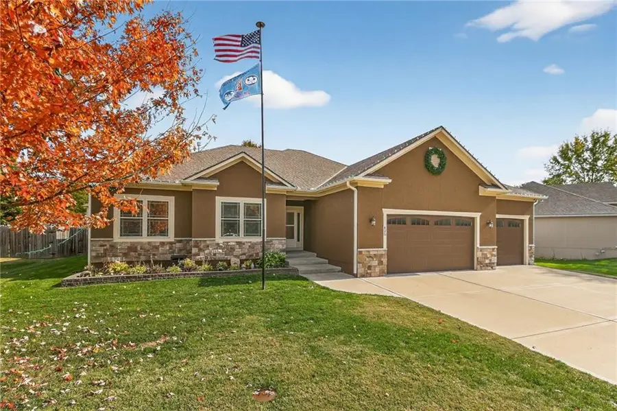 625 S Kisner Circle, Independence, MO 64056 - Image #3