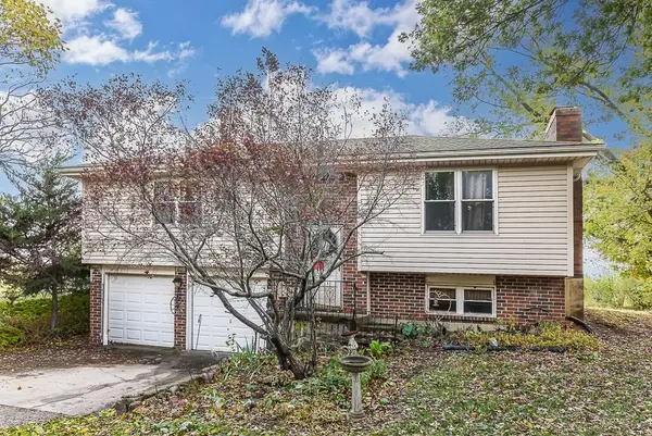 24921 Mclouth Road, Tonganoxie, KS 66086