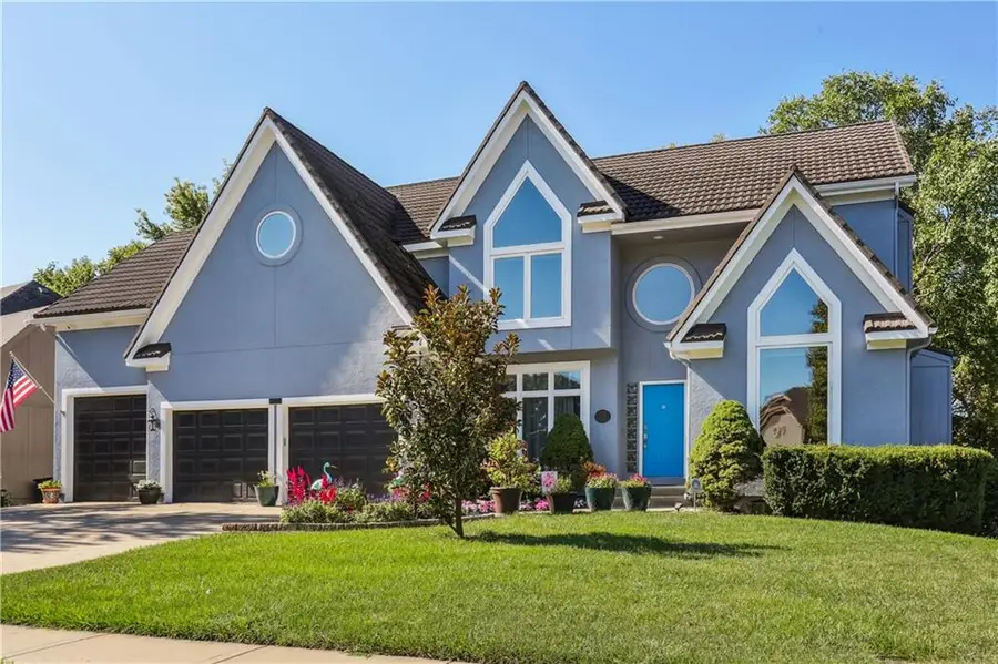 14226 S Shannan Lane, Olathe, KS 66062 - Image #2