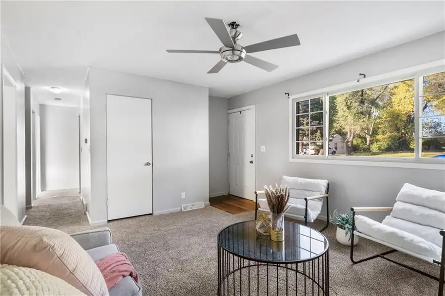 111 N Austin Street, Oak Grove, MO 64075 - Image #3