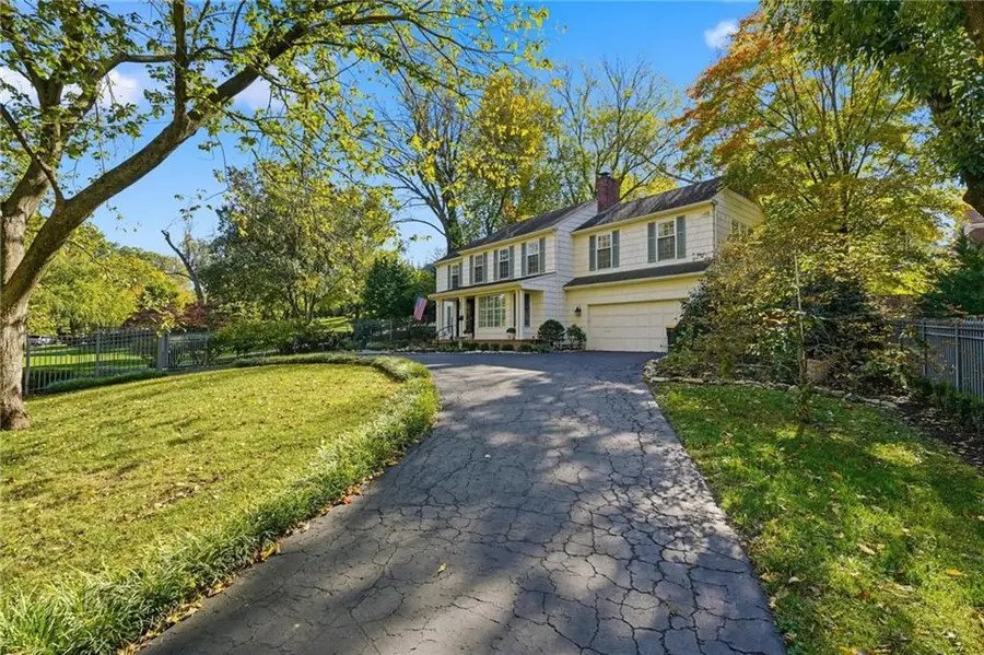 1255 W 58th Street, Kansas City, MO 64113 - Image #2