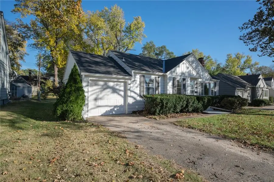 8201 Ward Parkway, Kansas City, MO 64114 - Image #3