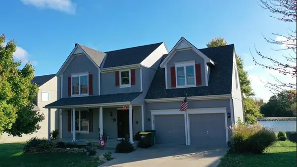 20729 S Barker Road, Spring Hill, KS 66083