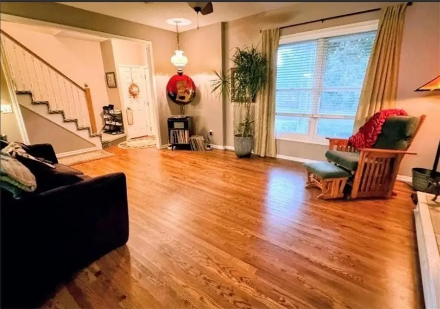 20729 S Barker Road, Spring Hill, KS 66083 - Image #3