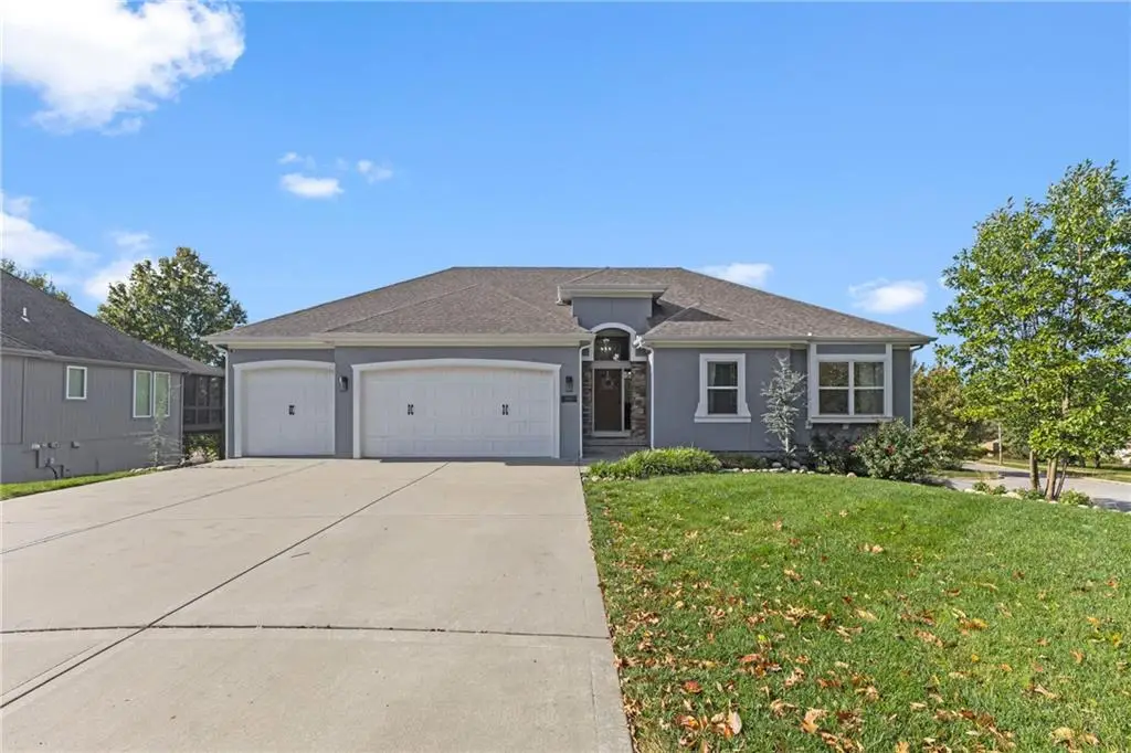 10512 N Euclid Avenue, Kansas City, MO 64155 - Image #1