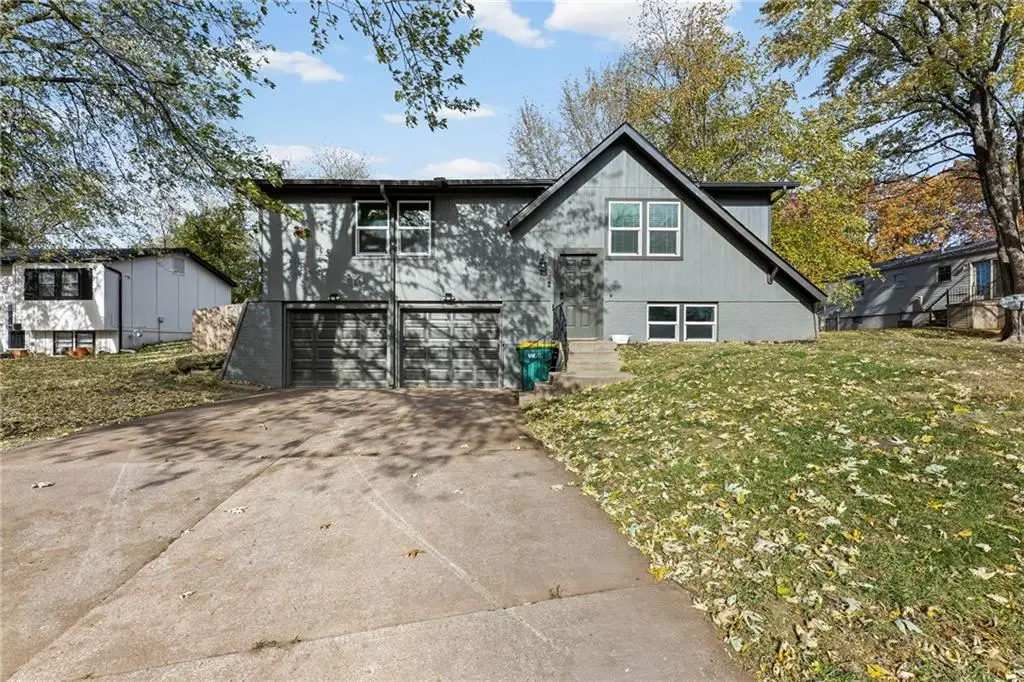 710 NE Westwind Drive, Lees Summit, MO 64086 - Image #1