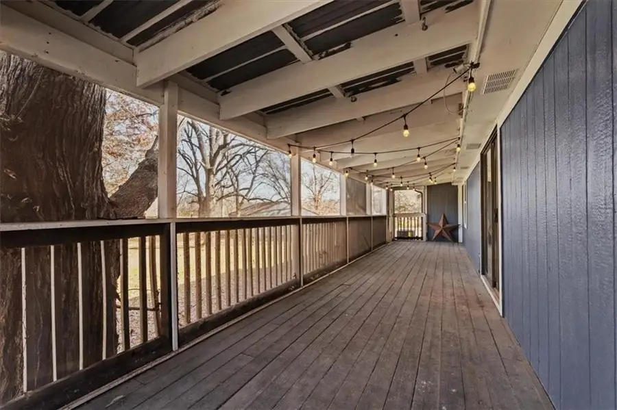 31381 Santa Fe Drive, Paola, KS 66071 - Image #3