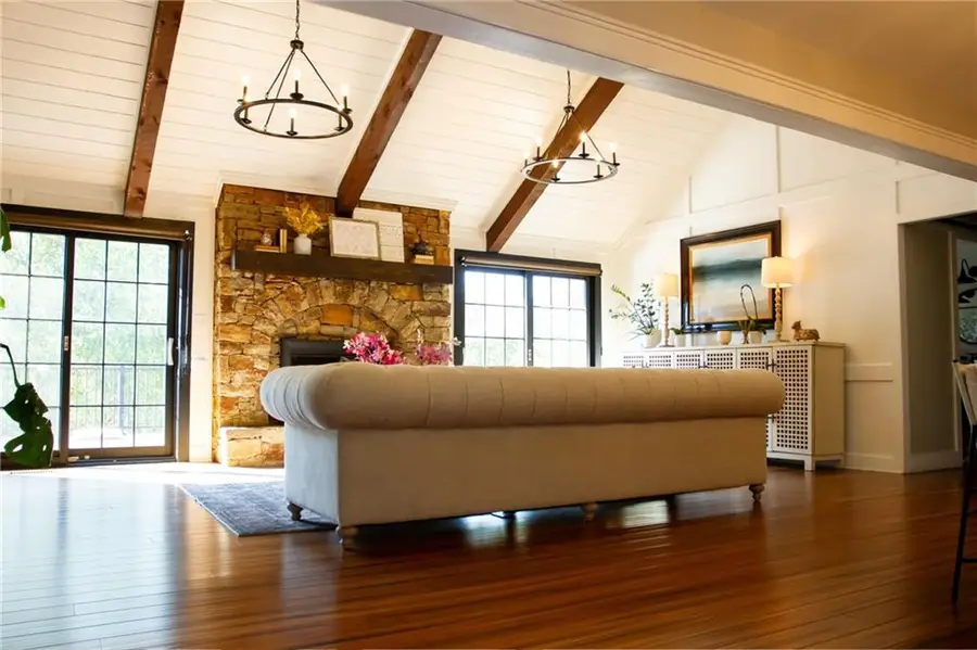 410 N Appaloosa Drive, Raymore, MO 64083 - Image #2