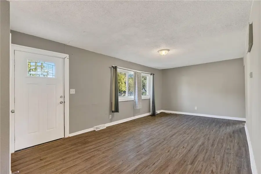 11310 Mckinley Avenue, Kansas City, MO 64134 - Image #3