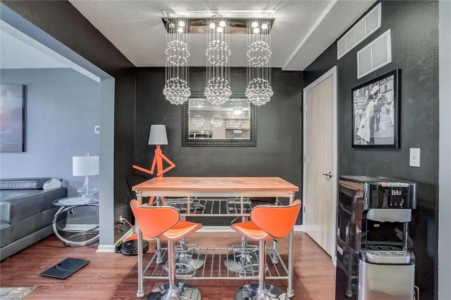 8146 N Elmwood Avenue, Kansas City, MO 64119 - Image #2