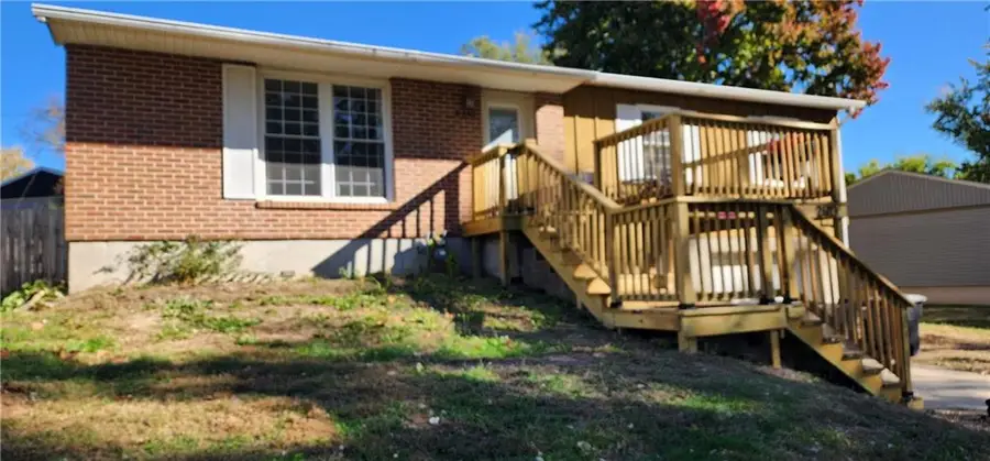 2403 Cranberry Hill Circle, Saint Joseph, MO 64503 - Image #3