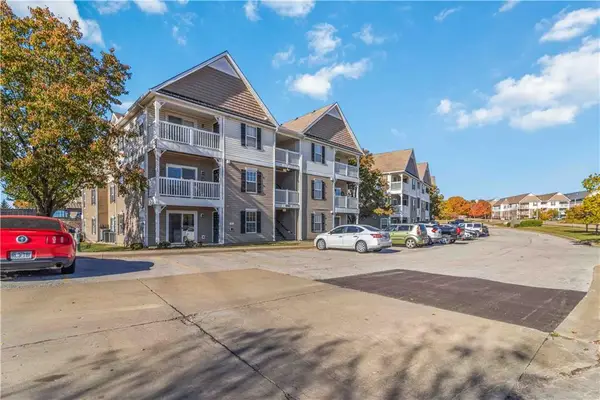 8000 N Drury Avenue #3A, Kansas City, MO 64119