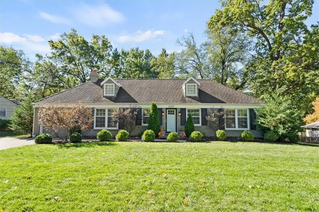8428 Sagamore Road, Leawood, KS 66206 - Image #1