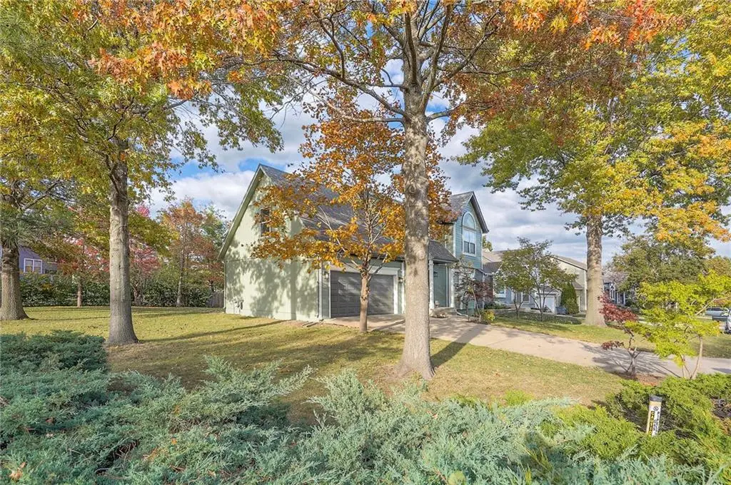 18570 W 161st Street W, Olathe, KS 66062 - Image #1