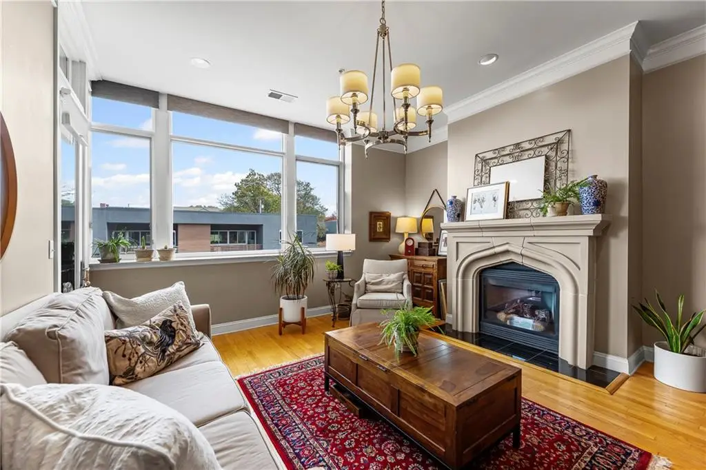 2929 Mcgee Trafficway #305, Kansas City, MO 64108 - Image #1