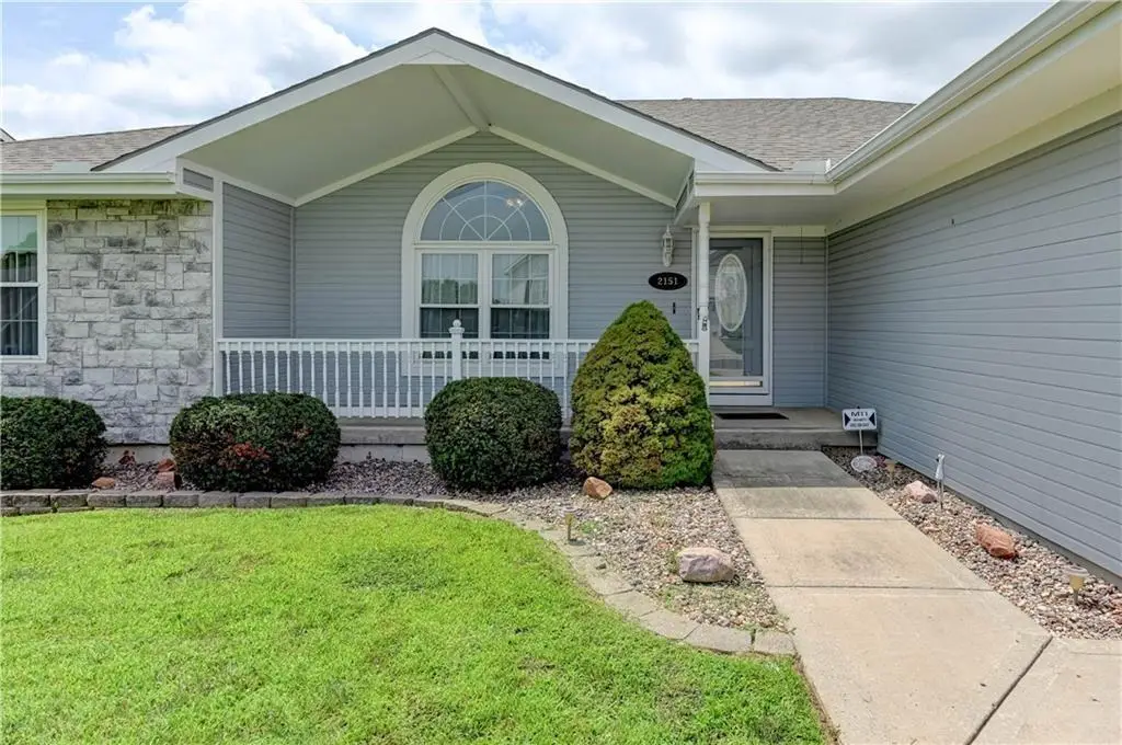 2151 Shenandoah Drive, Leavenworth, KS 66048 - Image #1