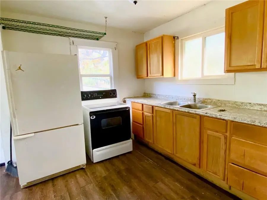 8908 E Thompson Avenue, Independence, MO 64053 - Image #3