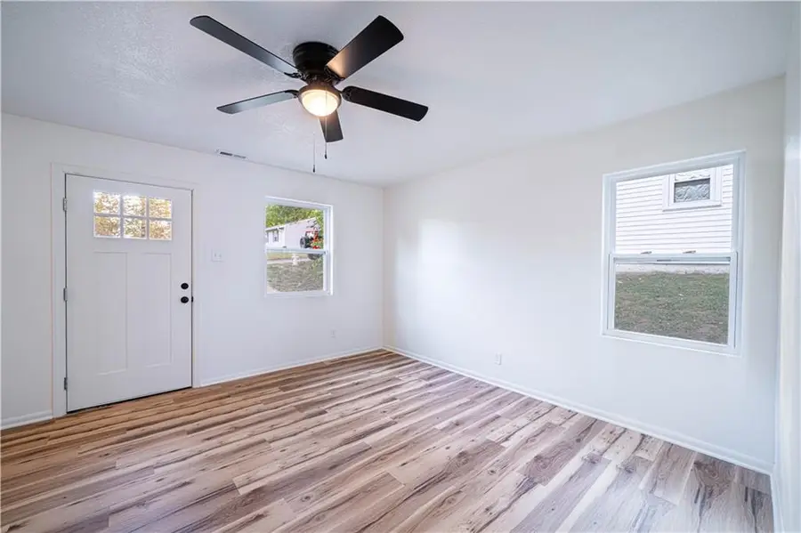 4509 Cheyenne Road, Saint Joseph, MO 64503 - Image #2