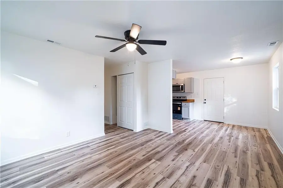 4509 Cheyenne Road, Saint Joseph, MO 64503 - Image #3