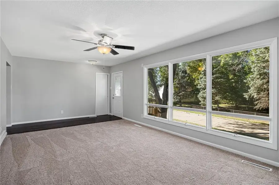 2701 S 20th Street, Saint Joseph, MO 64503 - Image #2