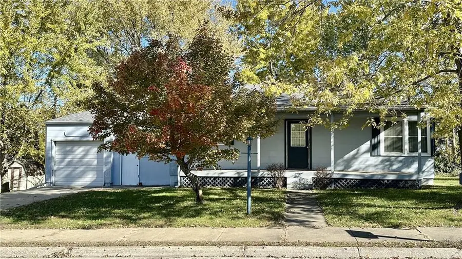 102 Kavanaugh Street, Trenton, MO 64683 - Image #3