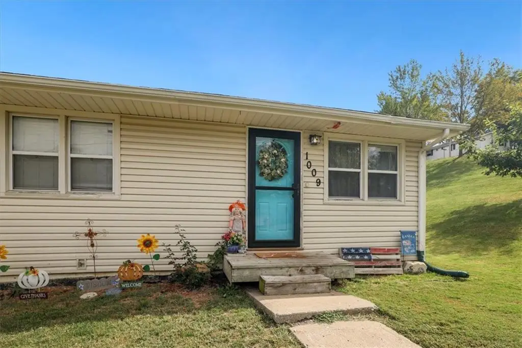 1009 Mary Kay Lane, Platte City, MO 64079 - Image #1