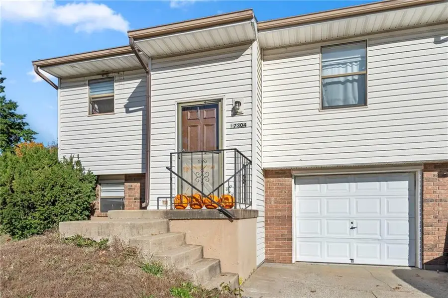 17304/17306 E 48th Terrace Court, Independence, MO 64055 - Image #2