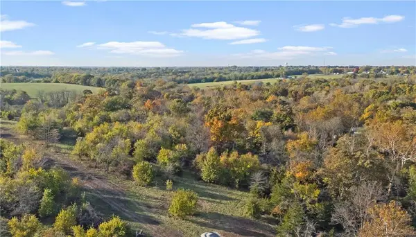 14908 S Miller Road, Lone Jack, MO 64070