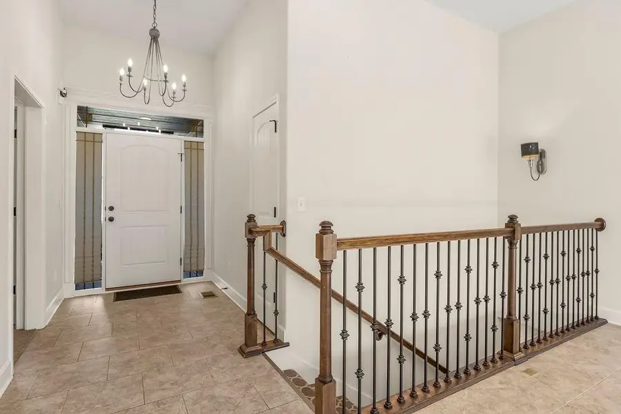 1205 Blackberry Drive, Liberty, MO 64068 - Image #3