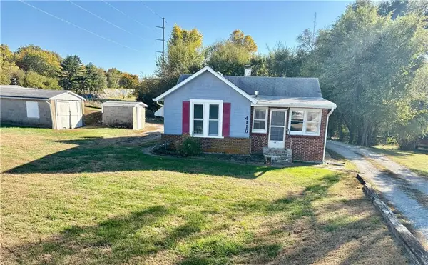 4116 Pickett Road, St Joseph, MO 64503