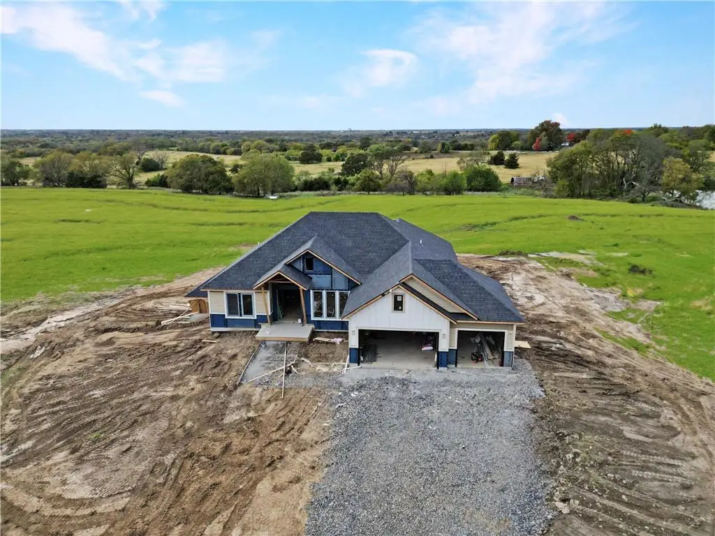 22663 Cherry Tree Lane, Sedalia, MO 65301 - Image #1