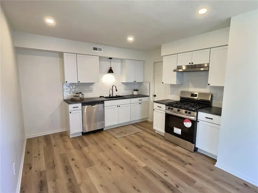 309B E Main Street #B, Smithville, MO 64089 - Image #3