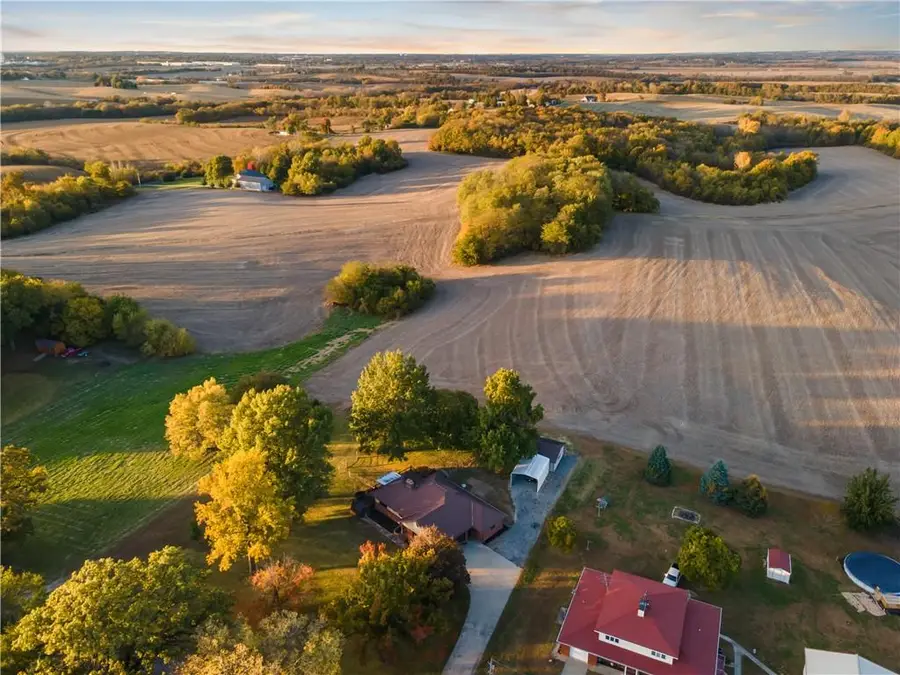 7201 Whitson Road, Saint Joseph, MO 64507 - Image #2