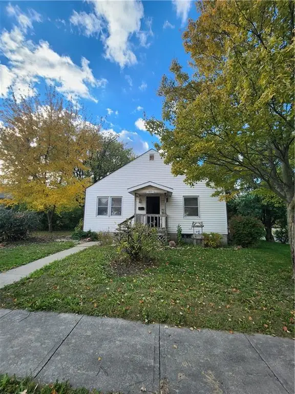 423 N 11th Street, Sabetha, KS 66534 - Image #1