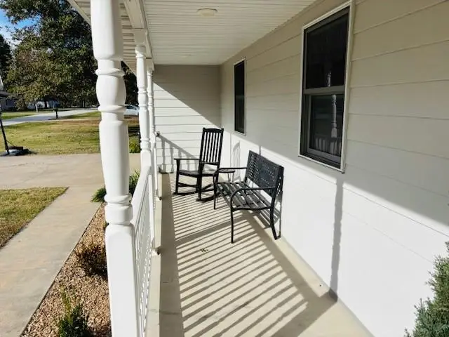 200 W Lexington Street, Girard, KS 66743 - Image #2