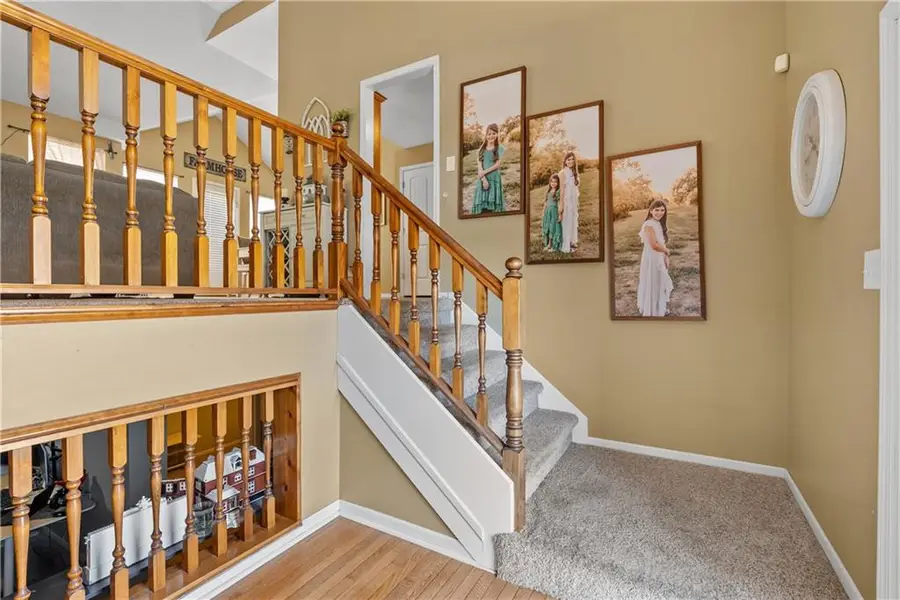 912 SW Foxtail Drive, Grain Valley, MO 64029 - Image #2