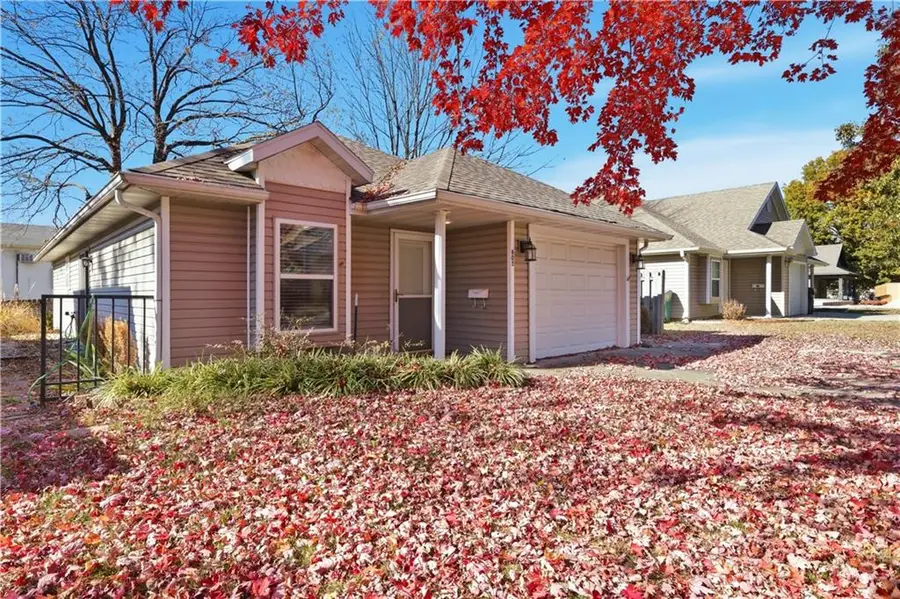 605 N West Street, Nevada, MO 64772 - Image #2