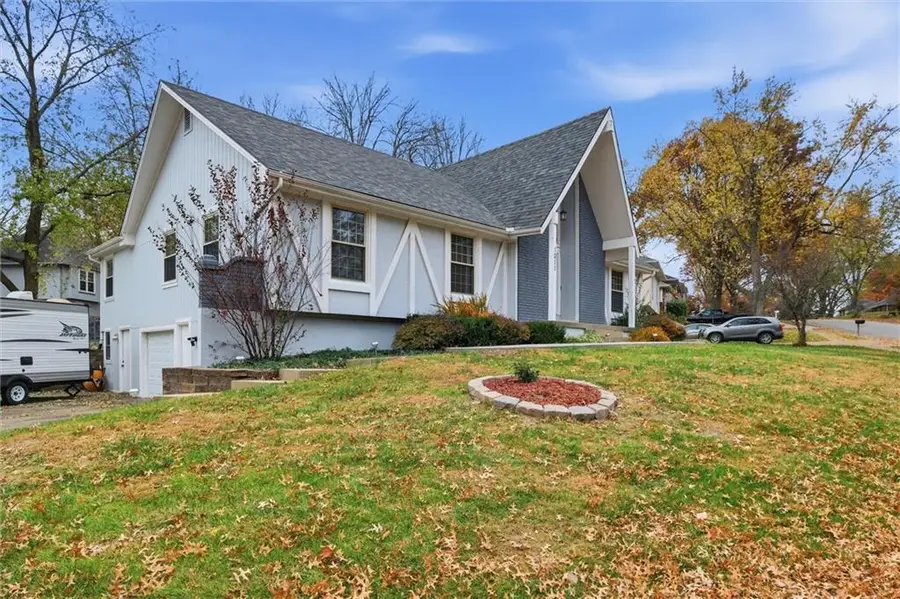 1011 SW Elwood Drive, Lees Summit, MO 64081 - Image #3