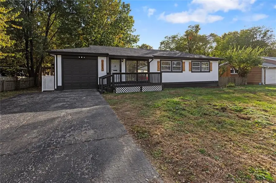 1005 NE 62nd Street, Gladstone, MO 64118 - Image #3