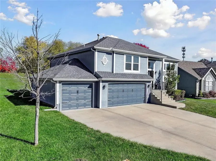 978 Sherman Drive, Liberty, MO 64068 - Image #2