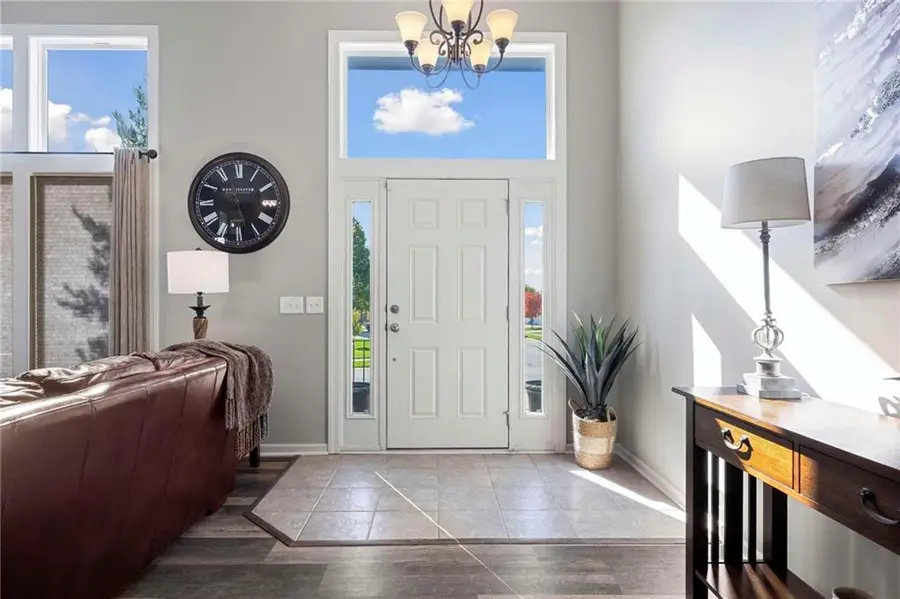 978 Sherman Drive, Liberty, MO 64068 - Image #3