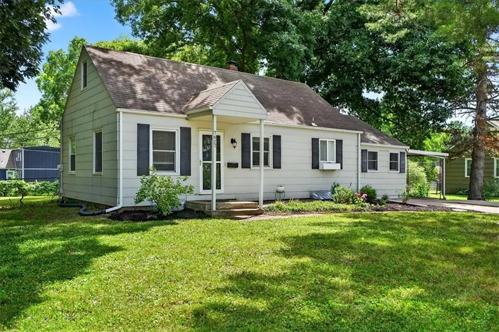 7617 W 63rd Terrace, Overland Park, KS 66202 - Image #1